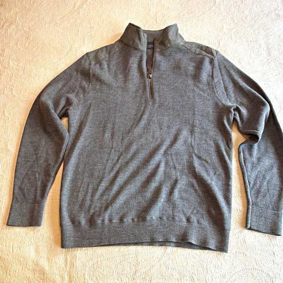Vineyard Vines Other - Jim Nantz by vineyard vines Men's M Gray Solid Knit 1/4 Zip Mock Neck Sweater